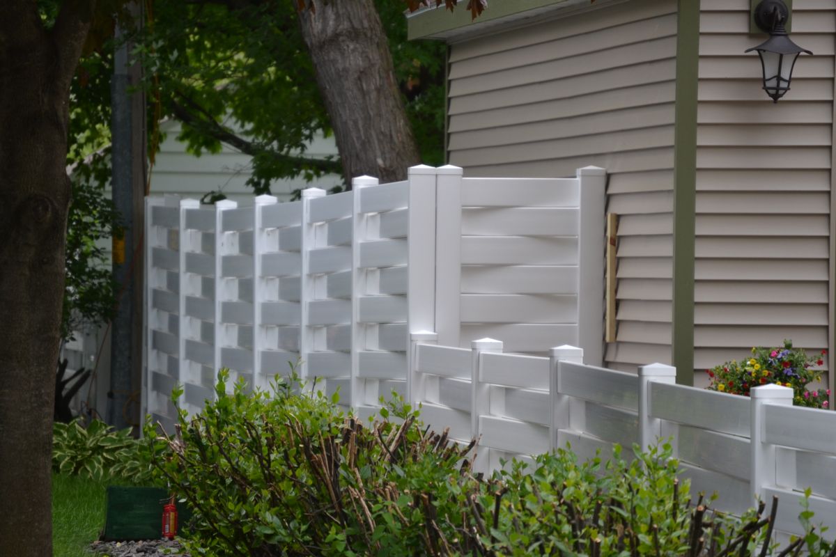 vinyl fencing in Wausau, WI