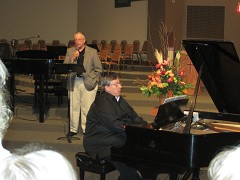 Pastor Ray Connor, senior pastor of Mount Olive, mesmerized the audience as he sang “The Lord’s Prayer” with Steve’s accompaniment.