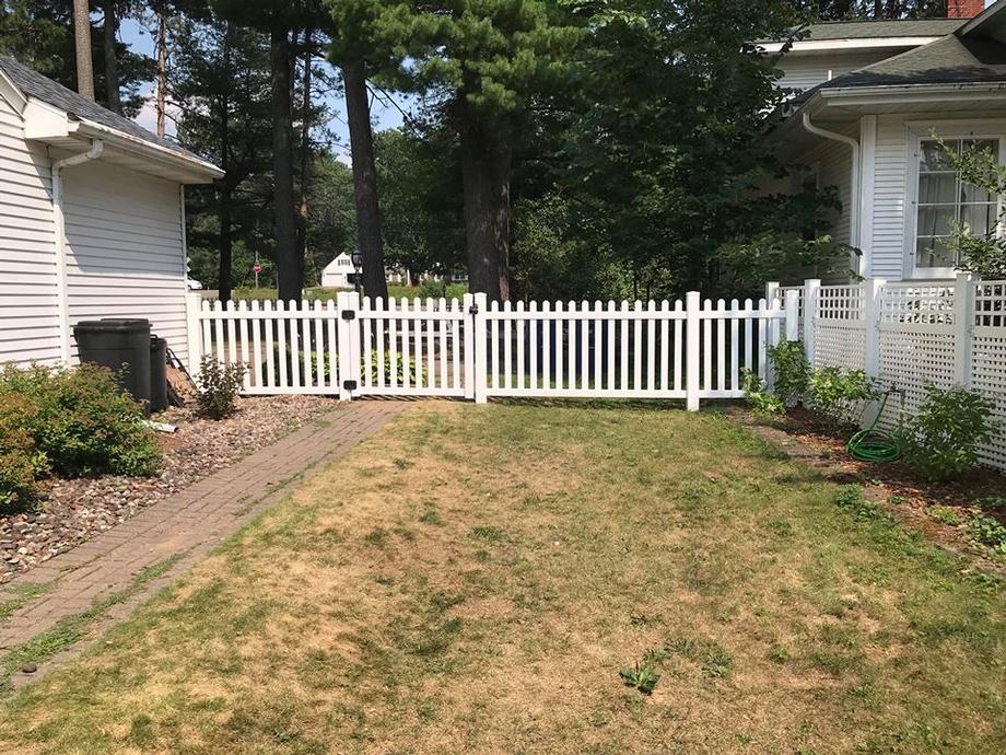 Vinyl Fence Countryside Fence of Wausau, WI