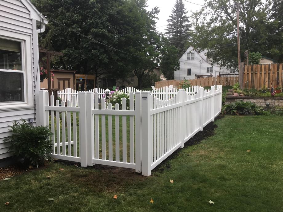 Vinyl Fence Countryside Fence of Wausau, WI