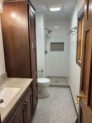 72DD533B-throom_remodel_6.jpg