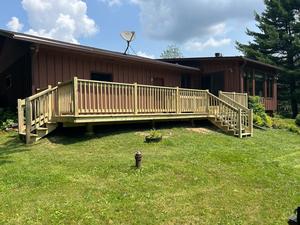 71D25F0C-deck_5.jpg