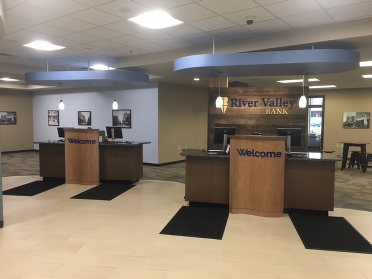 River Valley Bank - 17th Ave Wausau