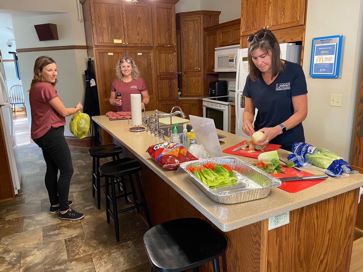 Loos Employees Volunteer At Ronald McDonald House