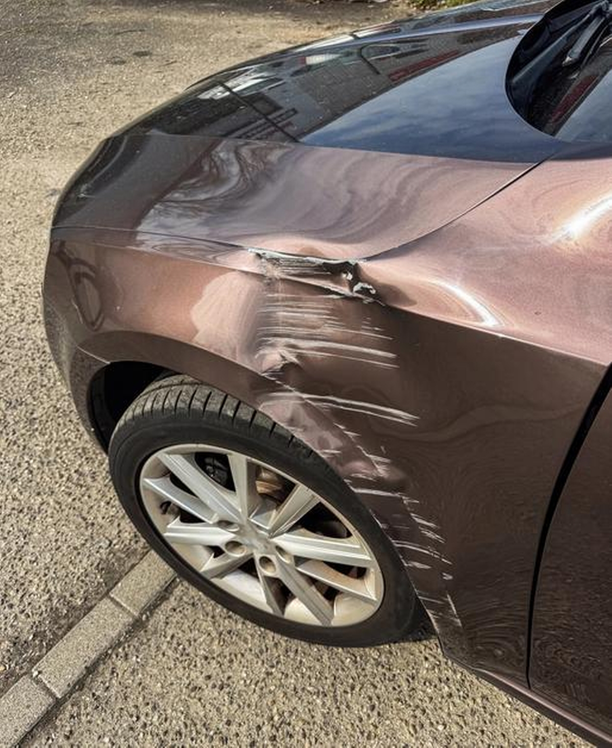 Can You Fix a Bent Frame on a Car?