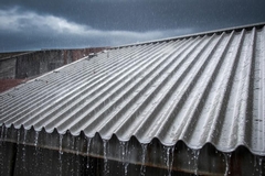 Are Metal Roofs Loud When It Rains? Common Myths Explained