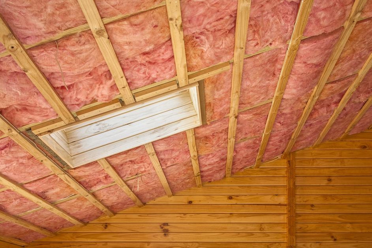 The Ultimate Material Showdown: Comparing Fiberglass, Foam, and Reflective Insulation