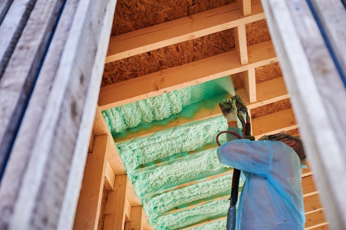 Foam Insulated Roof Options for Homes and Buildings