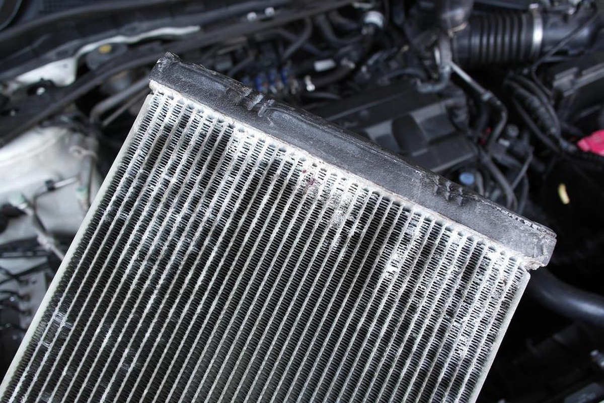 What a Clogged AC Condenser in Car Means for Performance