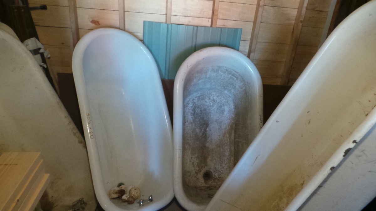 Are you looking to update to a Claw Foot Bathtub?