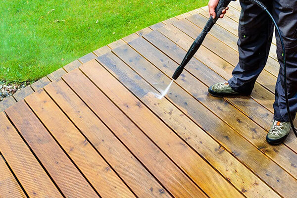 Soft Wash & Pressure Washing in Southeast Minnesota and Western Wisconsin