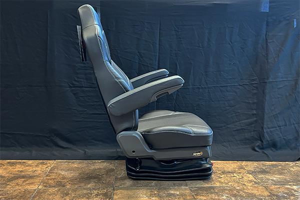 Pinnacle DuraLeather™ Truck Seat Right Side