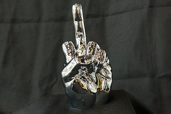 Finger Die Cast Hood Ornament - Chrome 