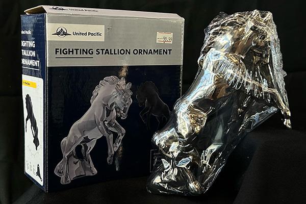 Fighting Stallion Die Cast Hood Ornament - Chrome 