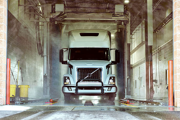 Truck, Trailer, & RV Washbay in Wausau