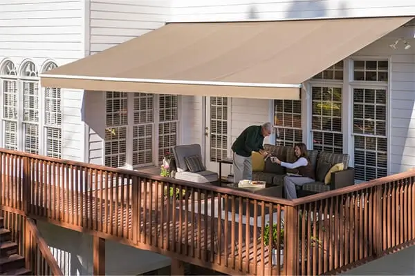 Wausau Canvas Co.'s Retractable Awnings Wausau Canvas Co.'s retractable awnings