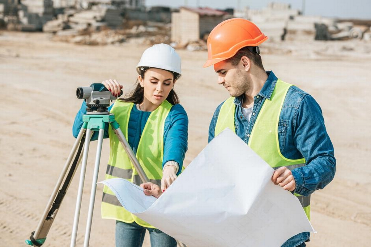 How Do I Read a Land Survey? A Beginner’s Guide
