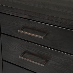 FEA071C2-levoix_detail_01.jpg
