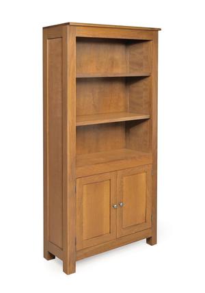 E6772 Bookcase