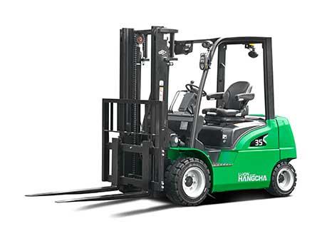 XC Series Electric Lithium-ion Pneumatic Tire Forklift 4,000 - 7,000lbs